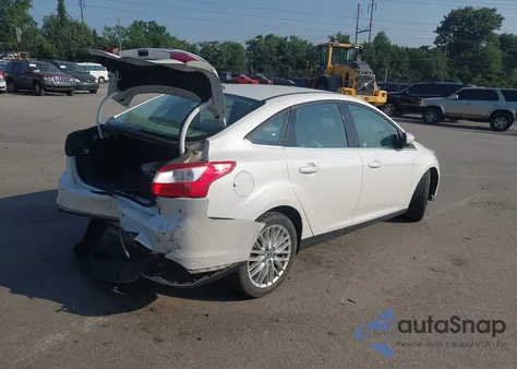 2012 Ford Focus Sel из США, поврежденный, VIN 1FAHP3H21CL479818